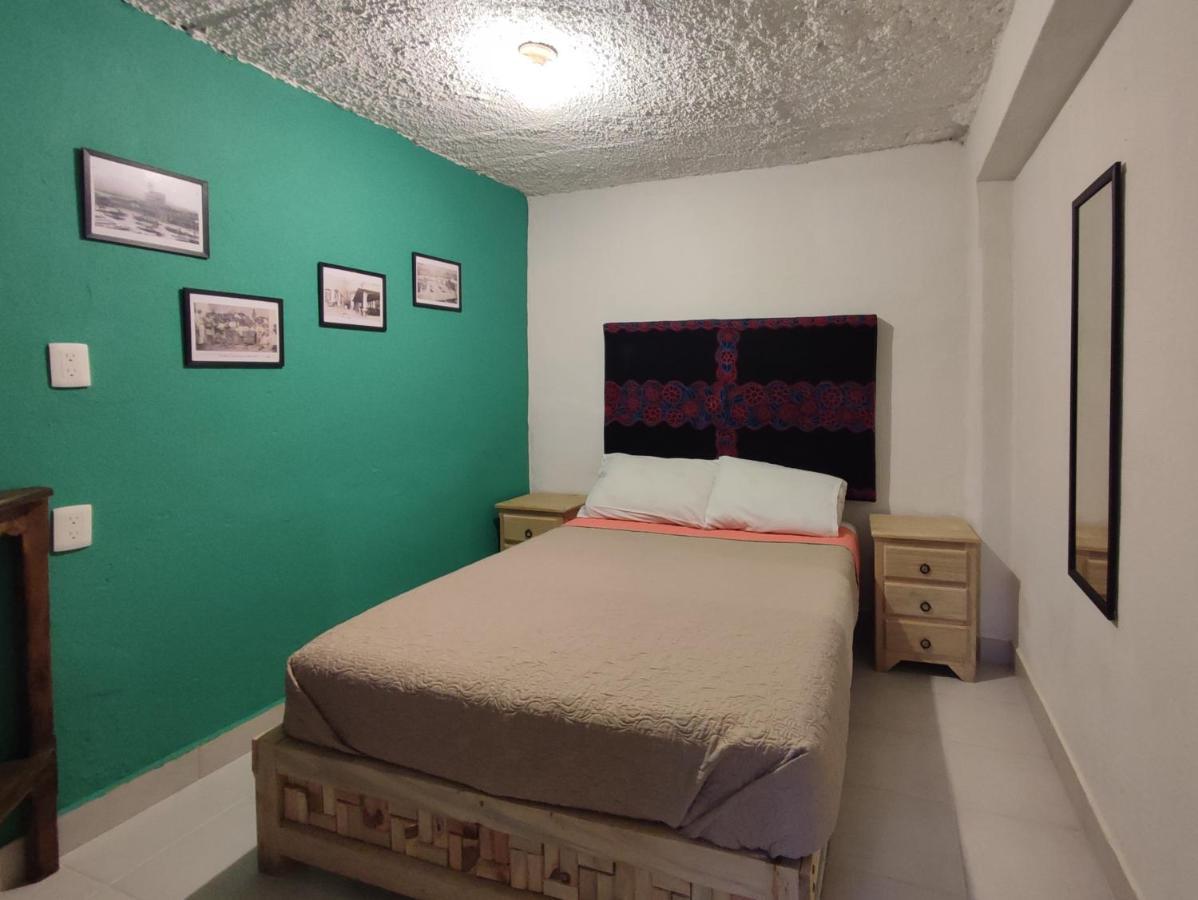Hostal Ikal Сан-Кристобаль-де-Ла-Касас Экстерьер фото