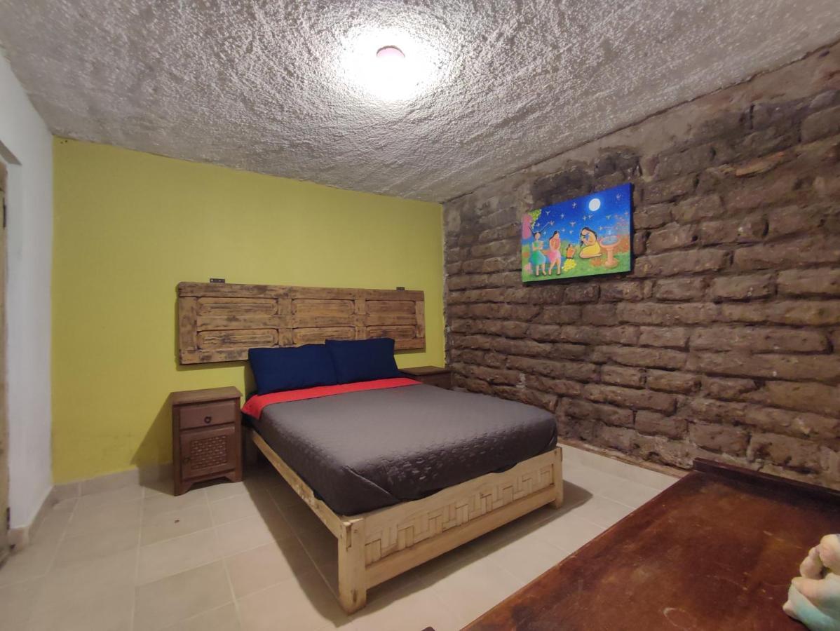 Hostal Ikal Сан-Кристобаль-де-Ла-Касас Экстерьер фото
