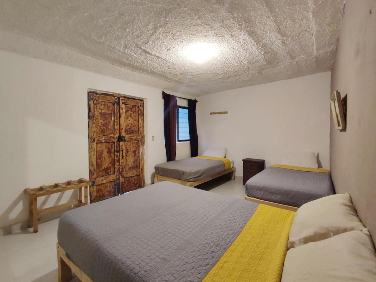 Hostal Ikal Сан-Кристобаль-де-Ла-Касас Номер фото