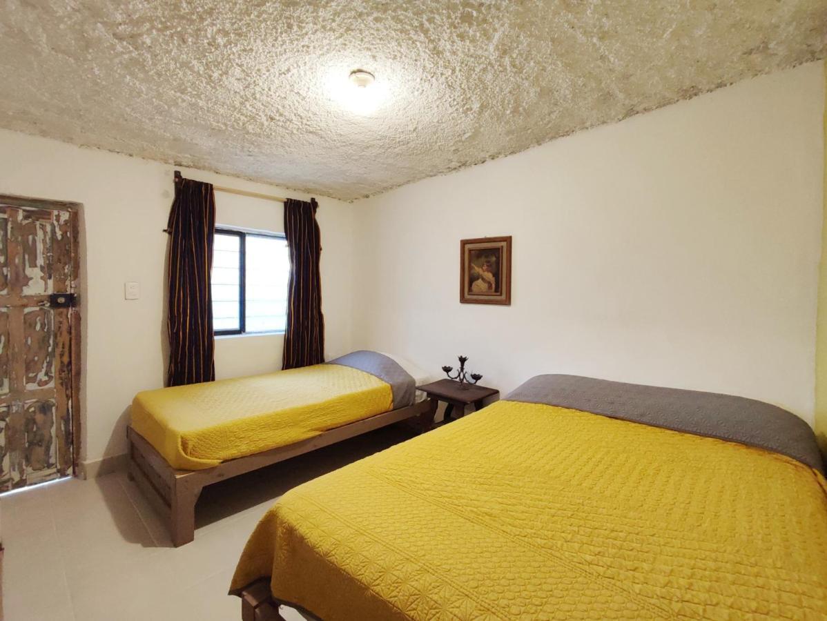 Hostal Ikal Сан-Кристобаль-де-Ла-Касас Номер фото