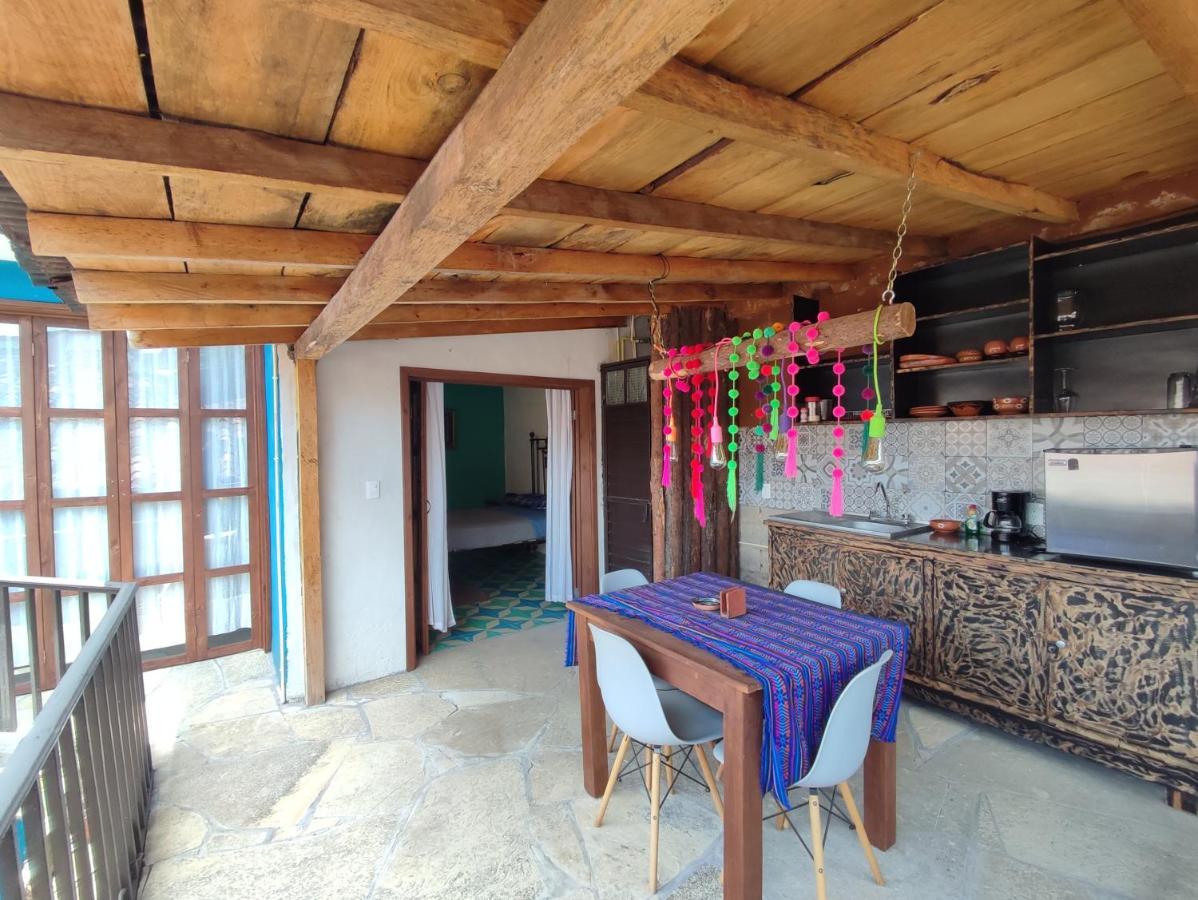 Hostal Ikal Сан-Кристобаль-де-Ла-Касас Экстерьер фото