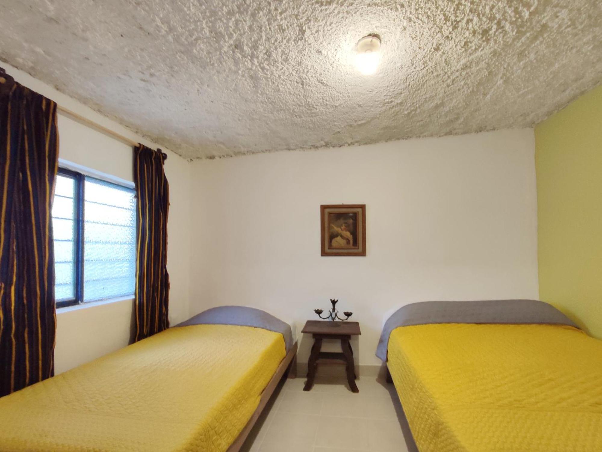 Hostal Ikal Сан-Кристобаль-де-Ла-Касас Номер фото